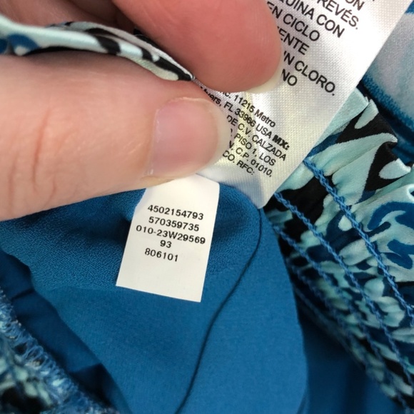 White House Black Market Halter Top Blue Size 6 - Picture 12 of 14